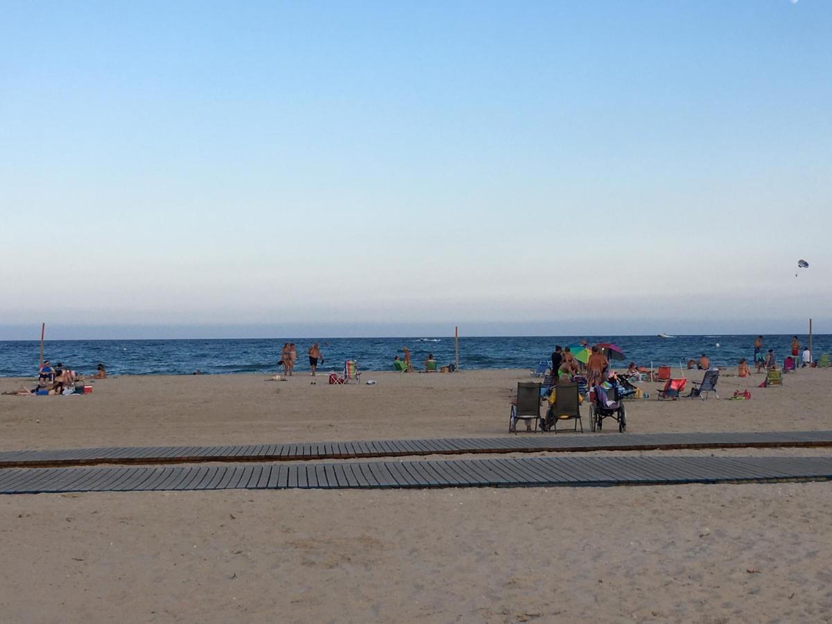 Cosy, Seaview Apartment, Close To Beach And Bars -Edificio Rhin Campoamor Exterior foto